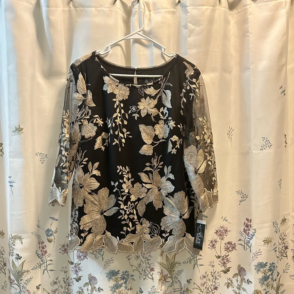 Alex Evenings Black and Cream Floral Blouse
